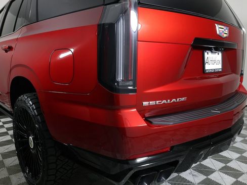 Used 2026 Cadillac Escalade V AWD/4WD image 53