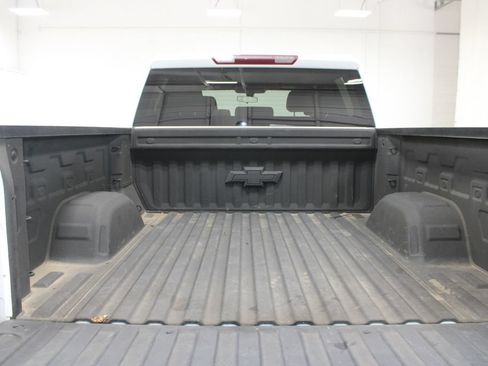 Used 2019 Chevrolet Silverado 1500 LT w/ All-Star Edition AWD/4WD image 18