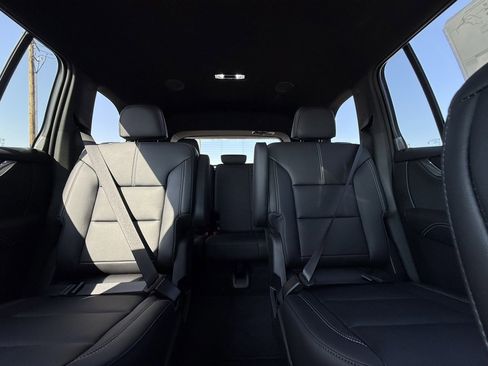 New 2025 GMC Acadia Elevation w/ Elevation Premium Package image 27