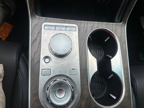 Used 2025 Genesis GV80 2.5T Select AWD/4WD image 21