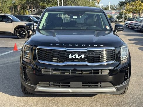 Certified 2022 Kia Telluride LX image 7