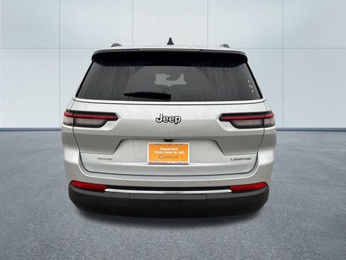 Certified 2023 Jeep Grand Cherokee L Limited w/ Trailer Tow Group (B) image 5