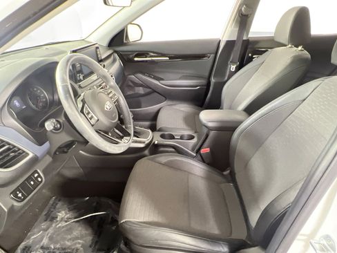 Used 2021 Kia Seltos S image 20