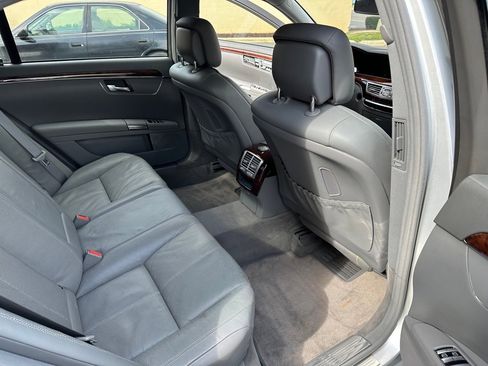 Used 2007 Mercedes-Benz S 550 image 29