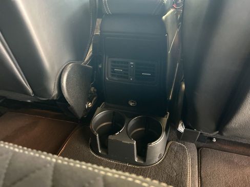 Used 2017 Mercedes-Benz G 550 Squared image 39