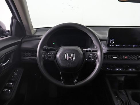 Used 2024 Honda Accord EX image 38
