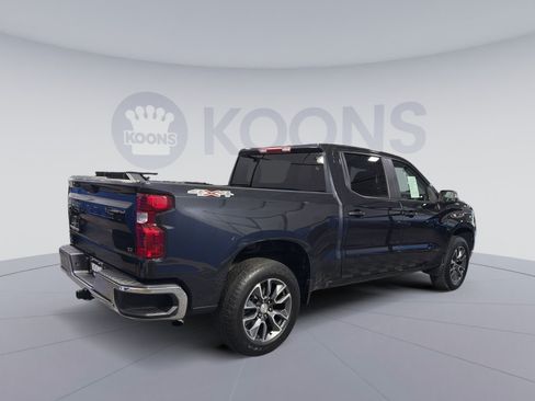 Used 2024 Chevrolet Silverado 1500 LT AWD/4WD image 7