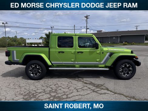 New 2026 Jeep Gladiator Sport AWD/4WD image 7