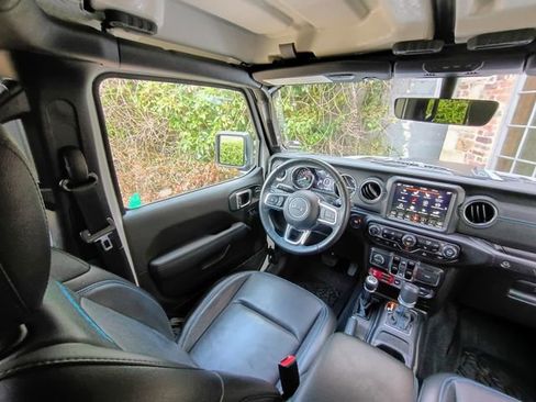 Used 2022 Jeep Wrangler Unlimited Rubicon 4xe w/ Cold Weather Group image 44