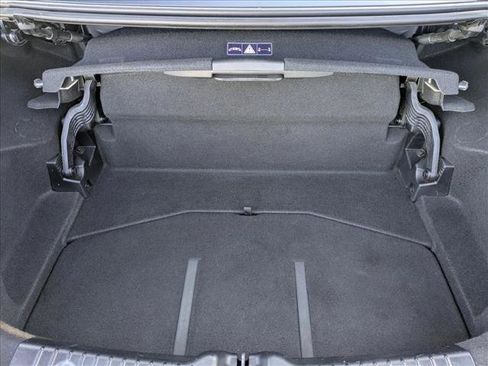 Used 2014 Mercedes-Benz SLK 250 image 6