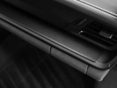 Used 2022 Porsche 911 GT3 image 36