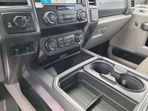Used 2019 Ford F350 XLT w/ XLT Value Package AWD/4WD image 17