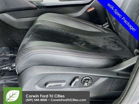 Used 2023 Acura MDX A-Spec AWD/4WD image 24