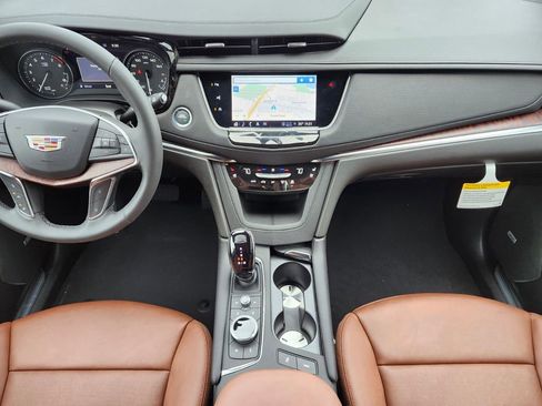 New 2025 Cadillac XT5 Premium Luxury w/ Technology Package image 12