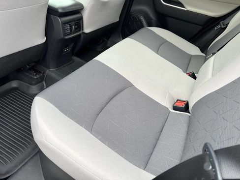 Certified 2024 Toyota RAV4 XLE w/ Convenience Package AWD/4WD image 18