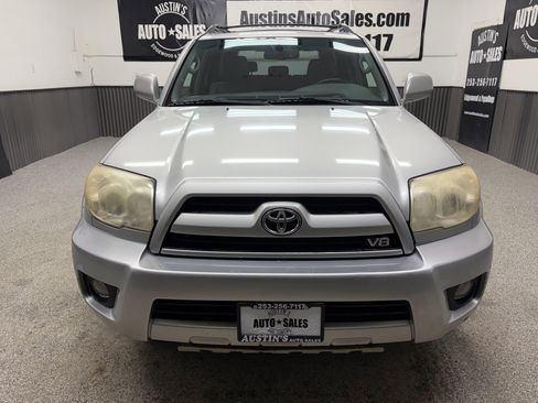 Used 2007 Toyota 4Runner Limited image 5