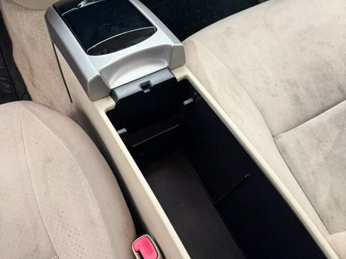 Used 2005 Toyota Prius FWD image 12