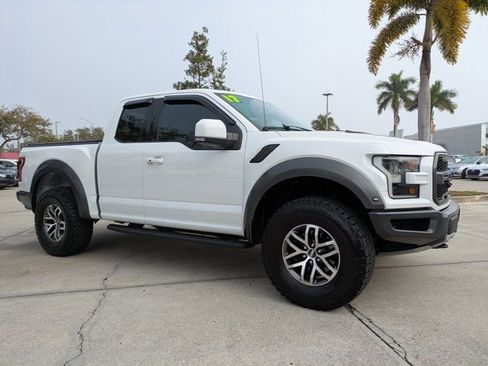 Used 2017 Ford F150 Raptor w/ Equipment Group 802A Luxury image 2