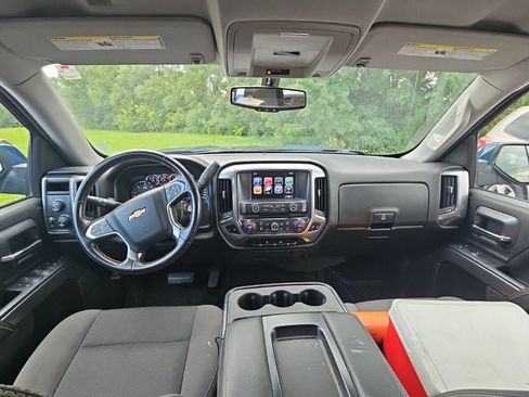 Used 2017 Chevrolet Silverado 1500 LT w/ All Star Edition AWD/4WD image 4