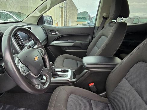 Used 2022 Chevrolet Colorado LT AWD/4WD image 20
