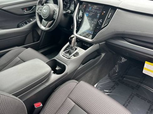 New 2025 Subaru Outback Premium AWD/4WD image 18