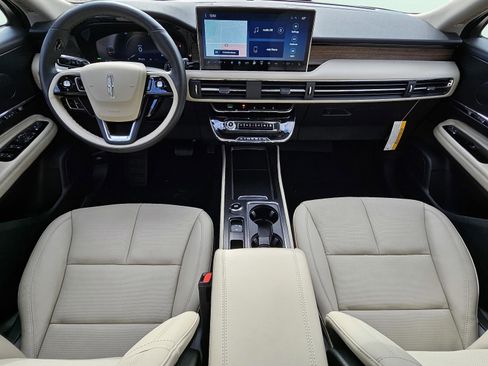 New 2026 Lincoln Corsair Grand Touring image 18