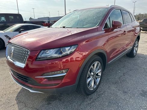 Used 2019 Lincoln MKC Select w/ Select Plus Package image 2
