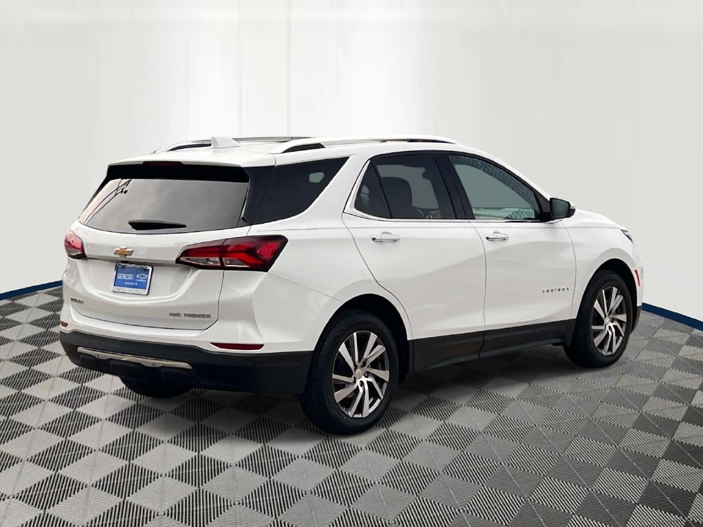 Used 2022 Chevrolet Equinox Premier AWD/4WD image 4