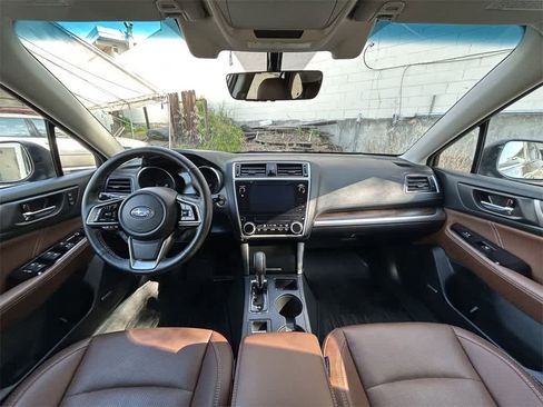 Used 2019 Subaru Outback 2.5i Touring w/ Popular Package #3A image 10