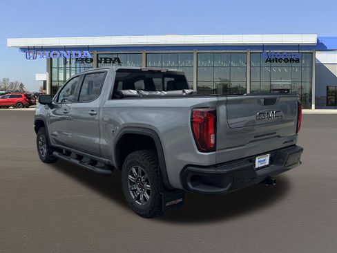 Used 2026 GMC Sierra 1500 AT4X w/ LPO, Black Badging Package AWD/4WD image 6