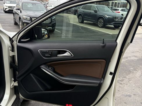 Used 2015 Mercedes-Benz GLA 45 AMG 4MATIC image 27