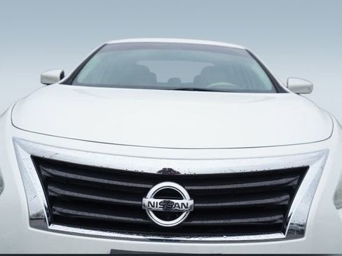 Used 2015 Nissan Altima 2.5 SL w/ Technology Package image 37