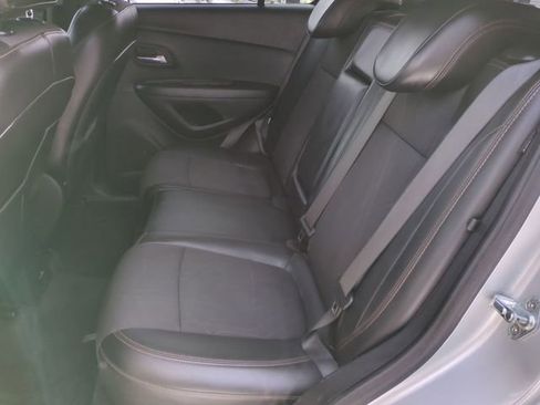 Certified 2019 Chevrolet Trax LT w/ LT Convenience Package image 23