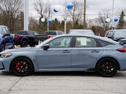 Used 2025 Honda Civic Type R image 4