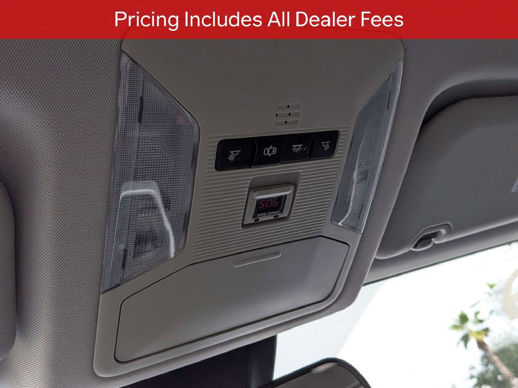 Used 2019 Toyota RAV4 LE FWD image 22