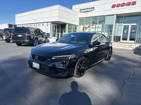 Used 2024 Honda Civic Sport image 3