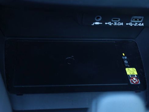 Used 2025 Subaru Forester Touring w/ Popular Package - Touring image 19