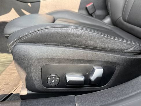 Used 2023 BMW i4 eDrive35 w/ Premium Package RWD image 32