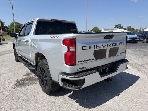 Used 2021 Chevrolet Silverado 1500 Custom w/ Rally Edition AWD/4WD image 5