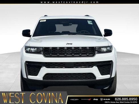 New 2026 Jeep Grand Cherokee L 4WD image 3
