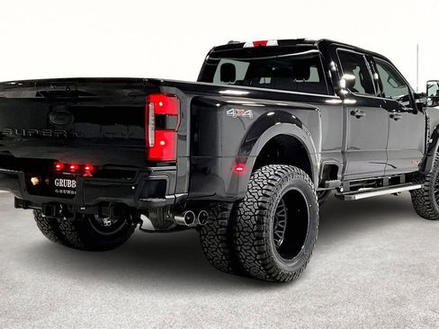 Used 2026 Ford F450 Lariat image 2