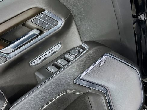 Used 2024 GMC Sierra 1500 Denali image 18