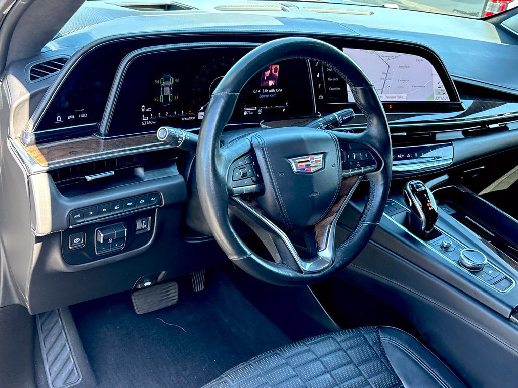Used 2021 Cadillac Escalade Sport Platinum w/ LPO, ONYX Package AWD/4WD image 17