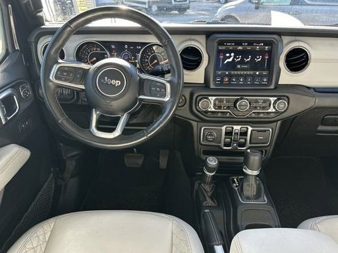 Certified 2022 Jeep Gladiator Overland image 25