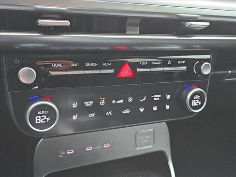 New 2026 Hyundai Ioniq 9 SEL image 16