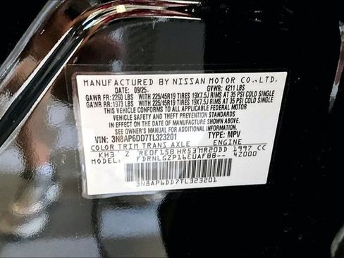 New 2026 Nissan Kicks SR w/ SR Premium Package AWD/4WD image 33