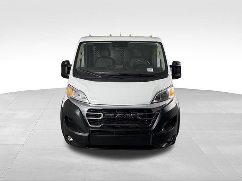 Used 2025 RAM ProMaster 2500 w/ U-Haul Equipment Group FWD image 4
