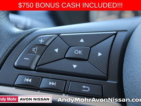 New 2025 Nissan Versa SV image 16