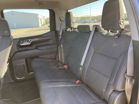 Used 2025 Chevrolet Silverado 1500 LT image 27