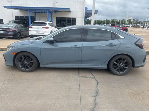 Used 2021 Honda Civic EX image 2